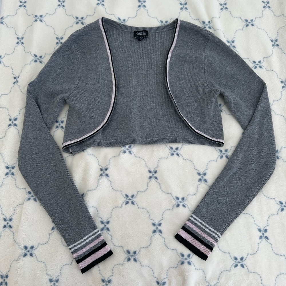 Gray Cropped Cardigan with Pink and Black Trim